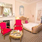 The Rosebery Hotel