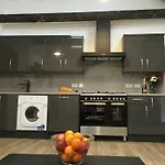 Luxury Central Apartment Newcastle