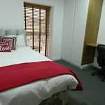 Luxury Central Apartment Newcastle
