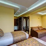 Grainger Apartments