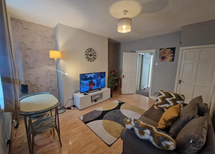 Primos Executive - 2 Bedroom House In Wallsend