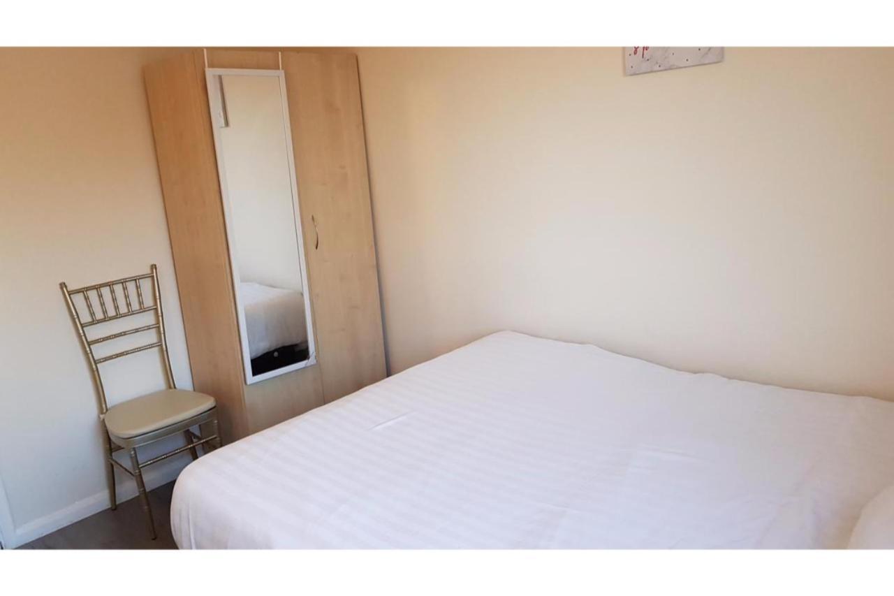 Summerhill House Hostel
