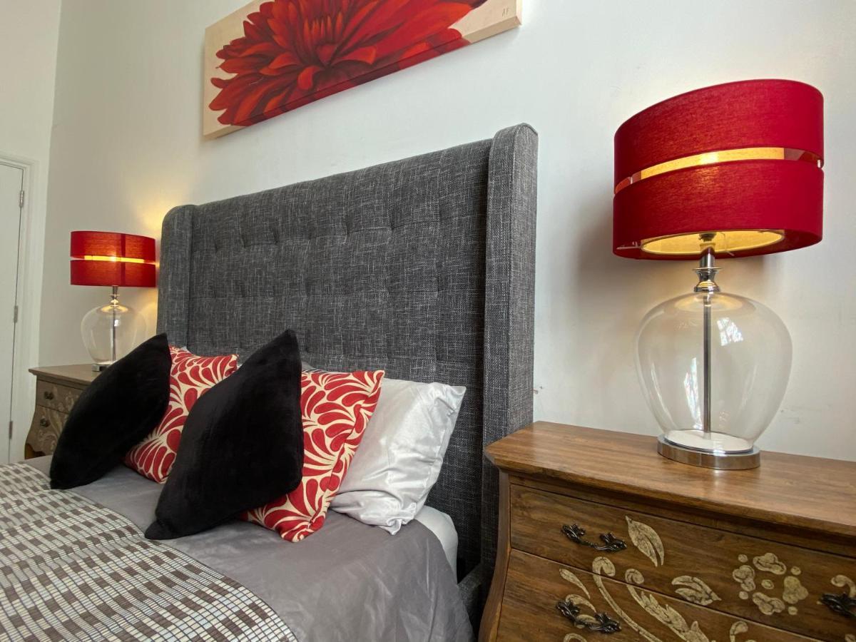 Cathedral View Apartments *