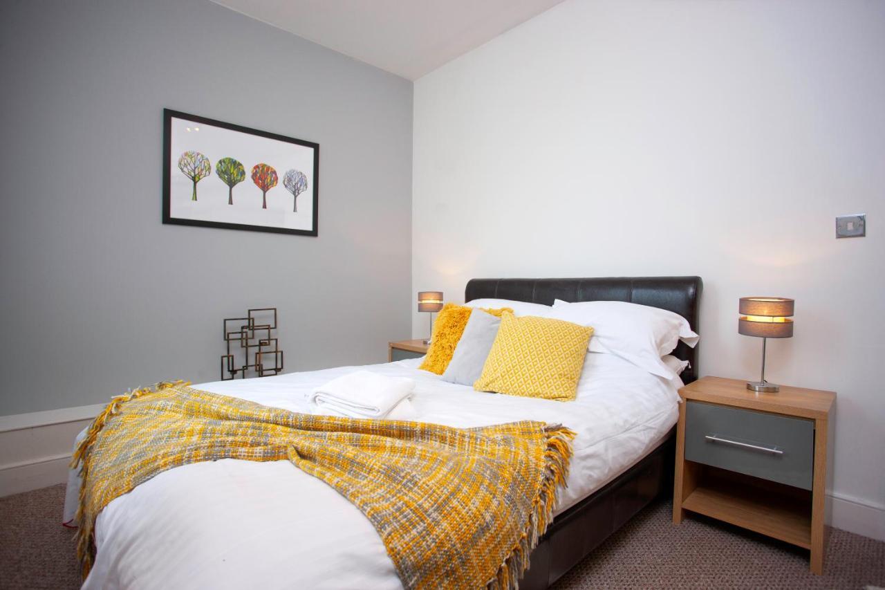 Oakstays Centre Gem * Newcastle upon Tyne