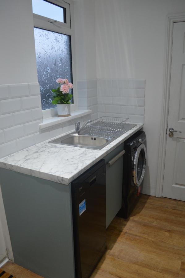 9 Bed House Apartment Newcastle upon Tyne