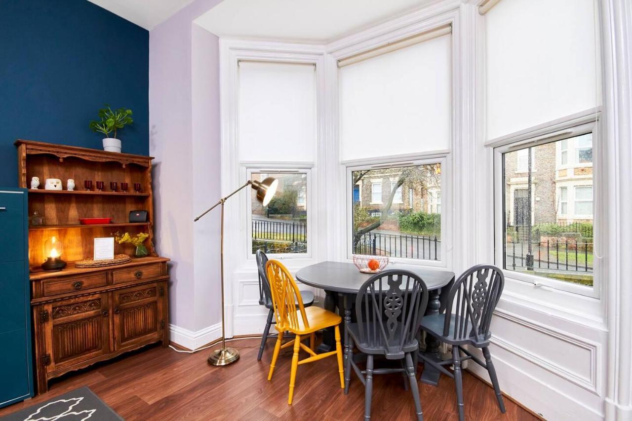 Lovely Abode In - Sleeps 4 - Ground Floor