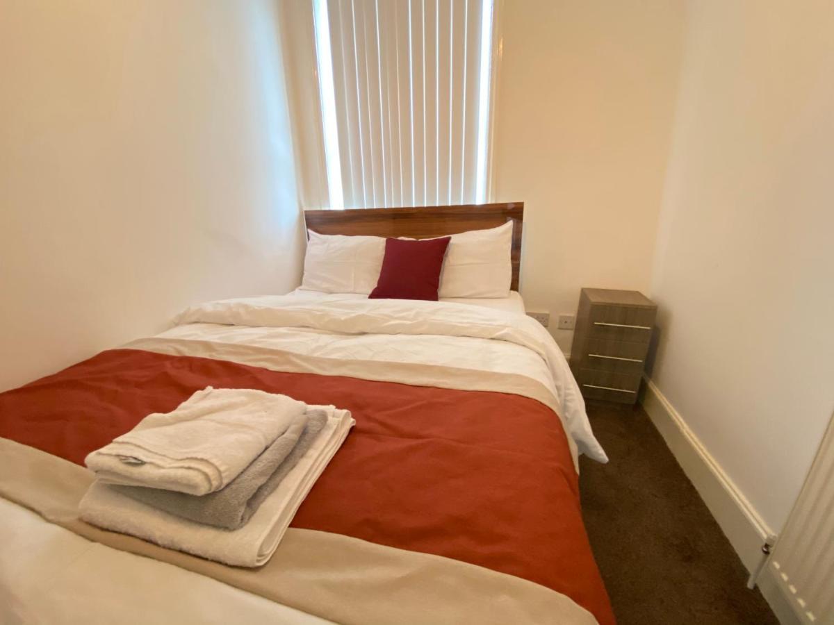 Warwick Street Professional Lets Apartment Newcastle upon Tyne