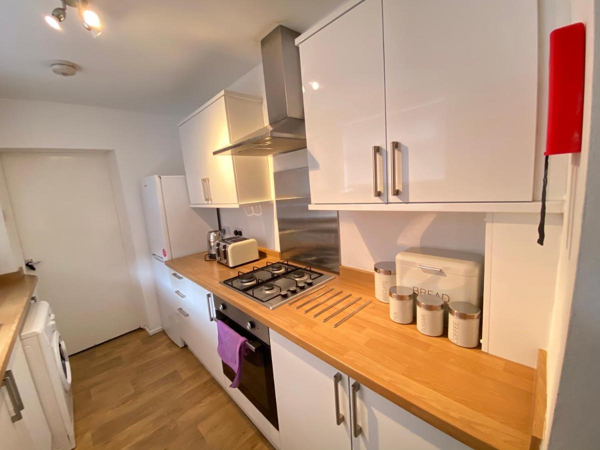 Warwick Street Professional Lets Apartment