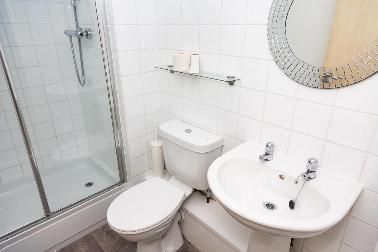 Apartment Aa Lets Friars *
