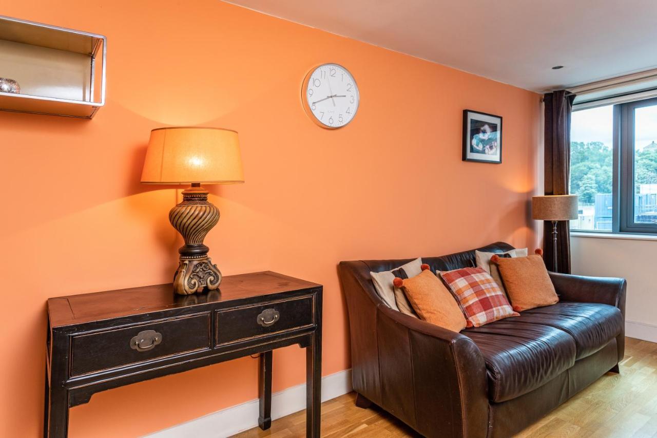 Oakstays The Quay Gem Apartment Newcastle upon Tyne