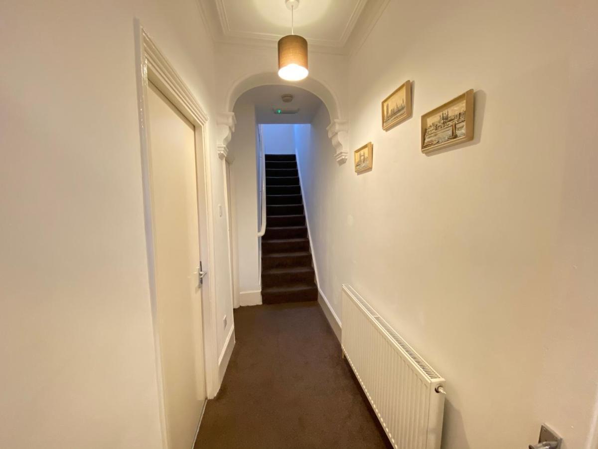 Apartment Warwick Street Professional Lets