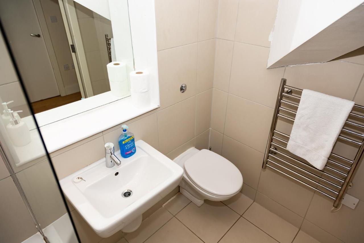 Aa Lets Road Apartment *