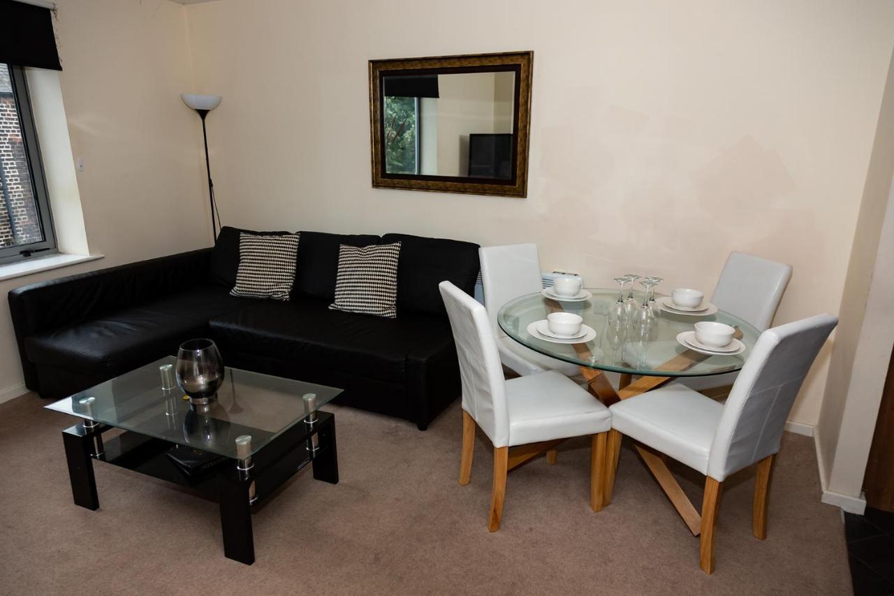 Aa Lets Road Apartment Newcastle upon Tyne