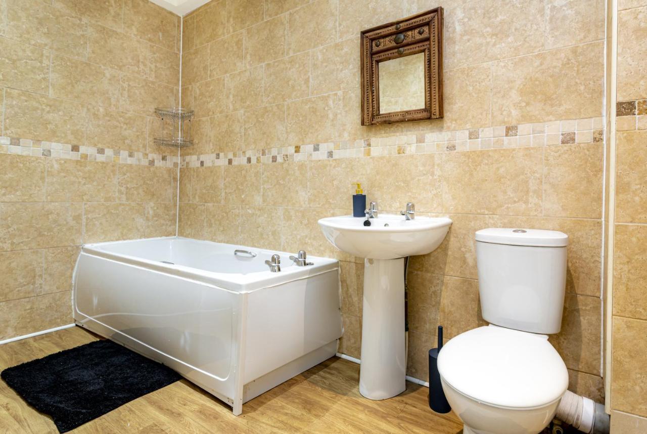 City Centre Super Spacious Apartment