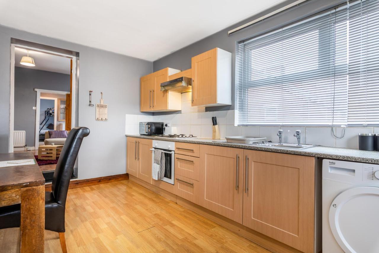 City Centre Super Spacious Free Parking And Wi Fi Newcastle upon Tyne