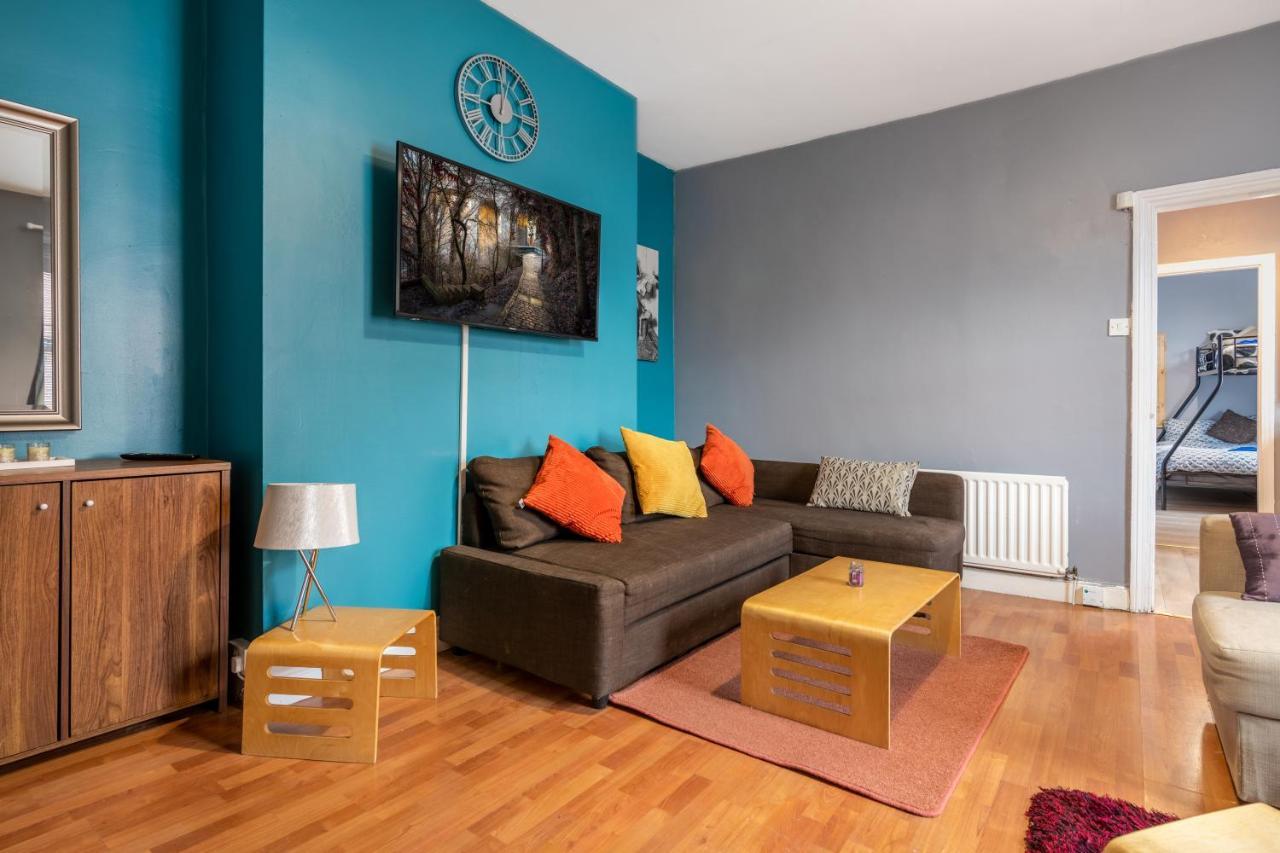 Apartment City Centre Super Spacious Free Parking And Wi Fi Newcastle upon Tyne