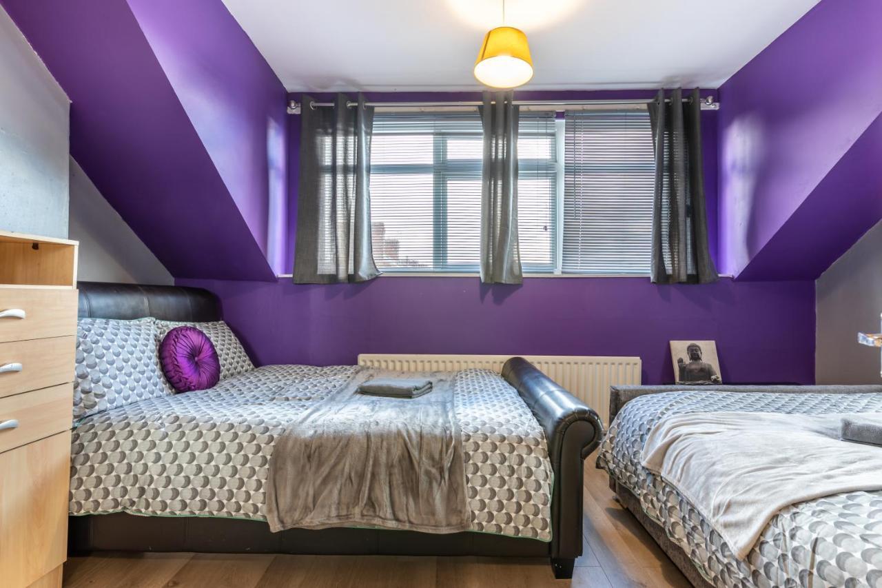 City Centre Super Spacious Free Parking And Wi Fi Apartment Newcastle upon Tyne