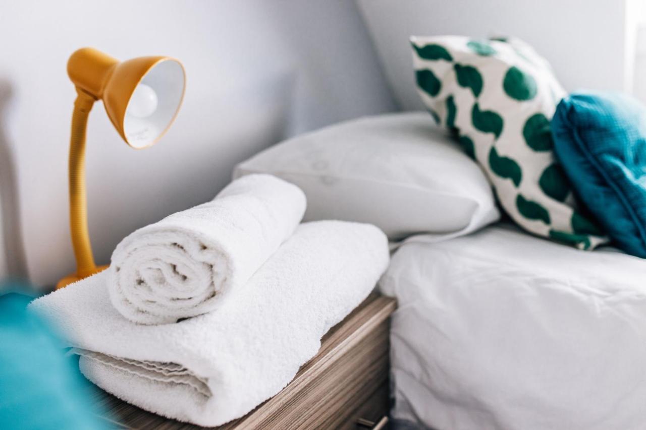 Apartment Short Stays Away 200