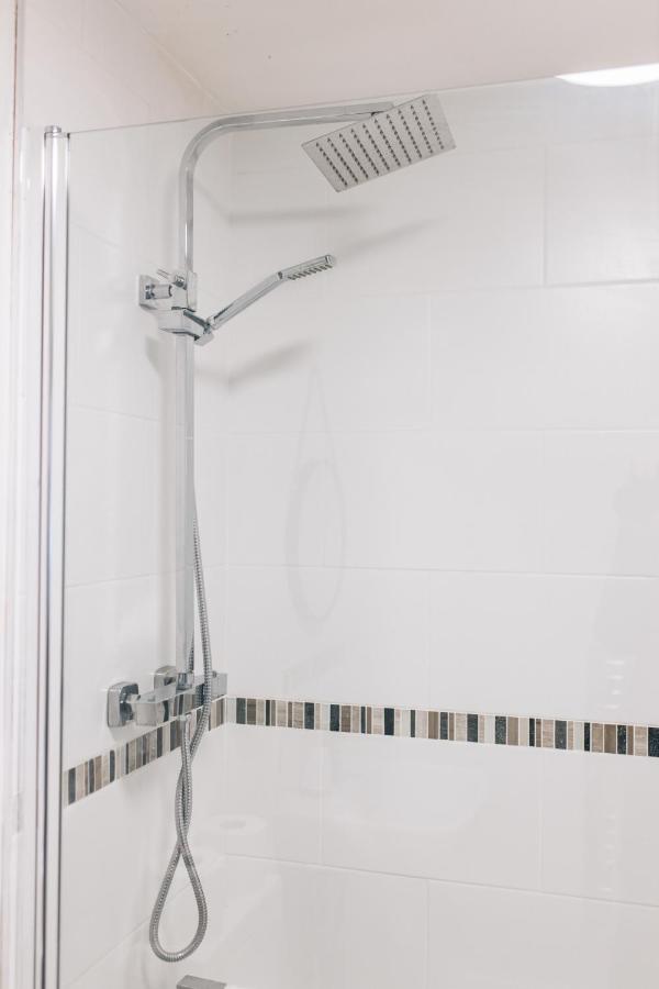 Short Stays Away 200 * Newcastle upon Tyne