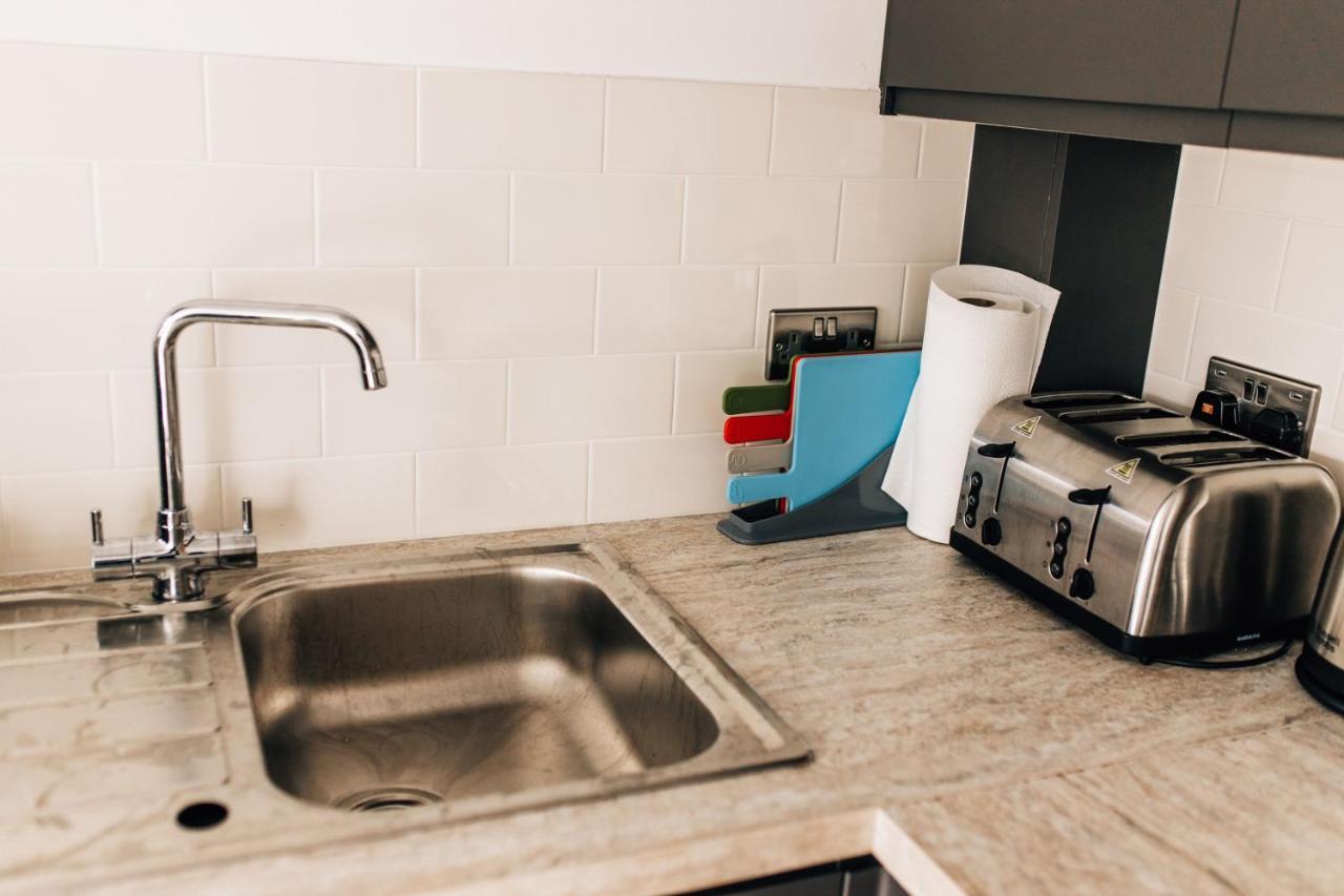 Apartment Short Stays Away 200