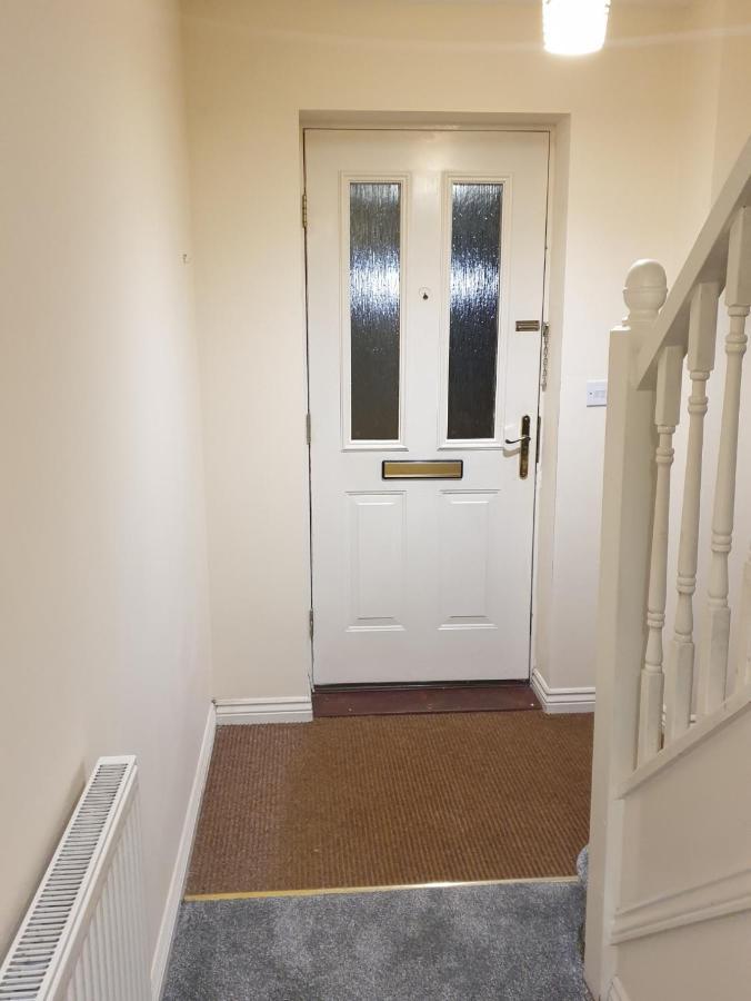 Apartment Cheerful 4 Bedroom Townhouse With Free Parking Newcastle upon Tyne