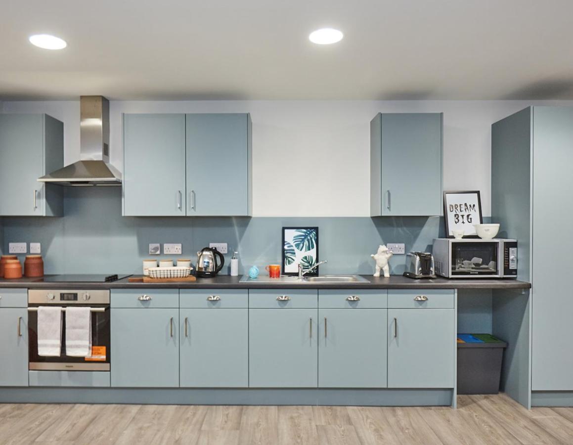 Charming Rooms, Newcastle Upon Tyne - Sk Apartment *