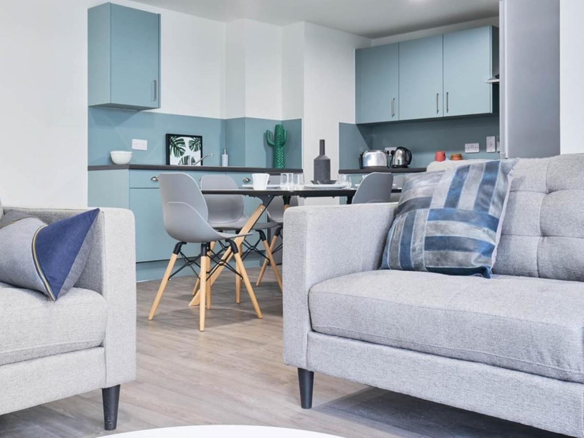 Charming Rooms, Newcastle Upon Tyne - Sk * Newcastle upon Tyne