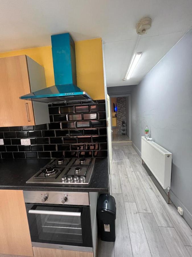 Apartment Nuns Moor Fully Equipped Kitchen Free Parking Netflix Newcastle upon Tyne