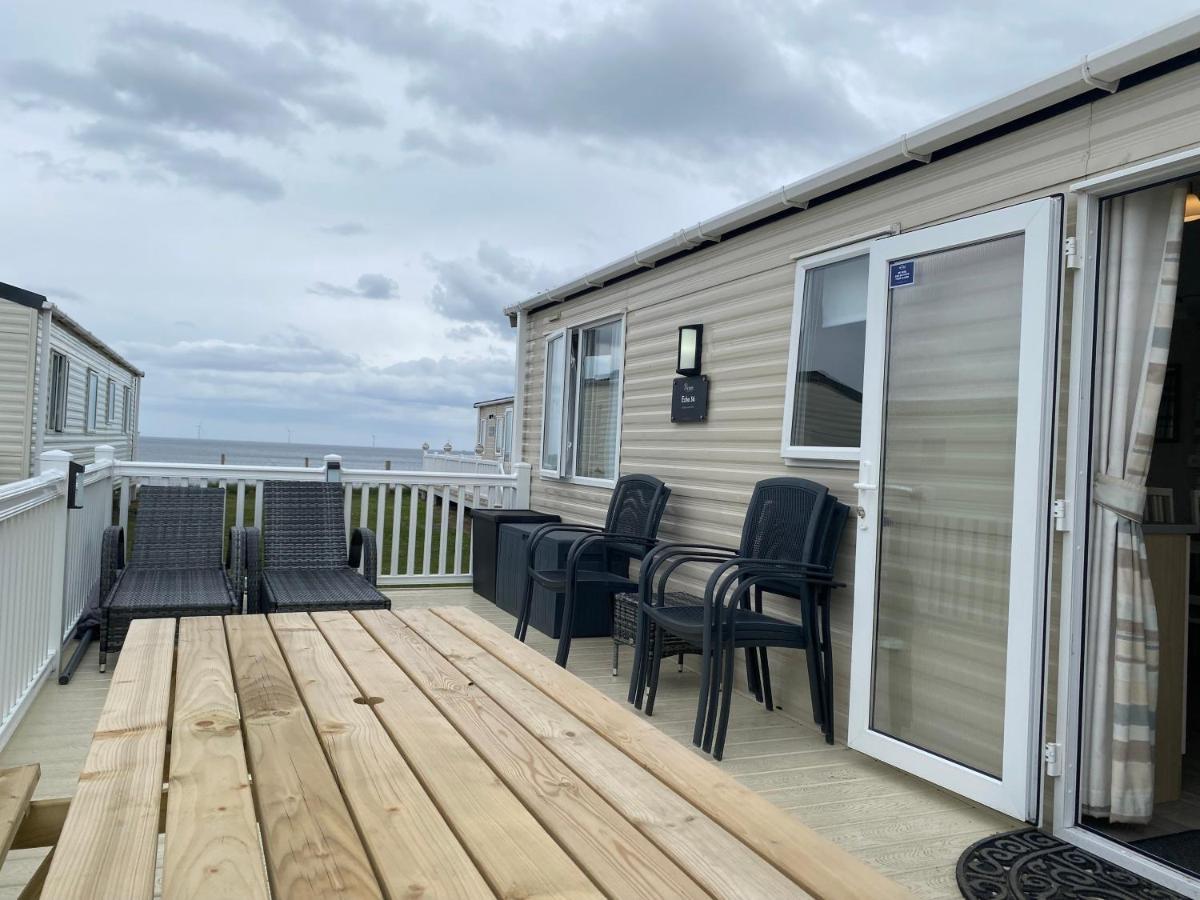 New Sea View Platinum Caravan With Huge Decking * Newcastle upon Tyne