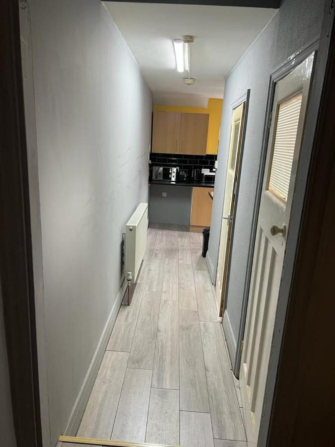 Apartment Nuns Moor Fully Equipped Kitchen Free Parking Netflix