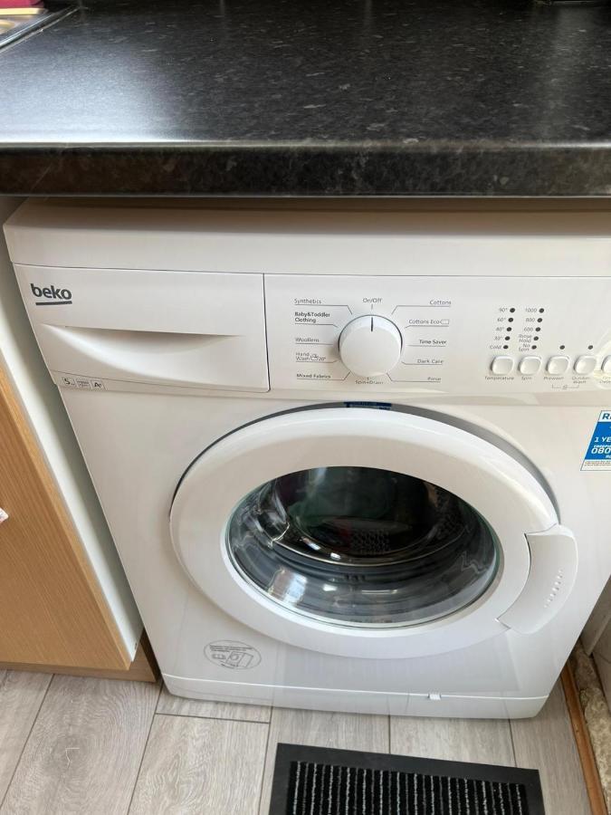 Nuns Moor Fully Equipped Kitchen Free Parking Netflix Apartment *