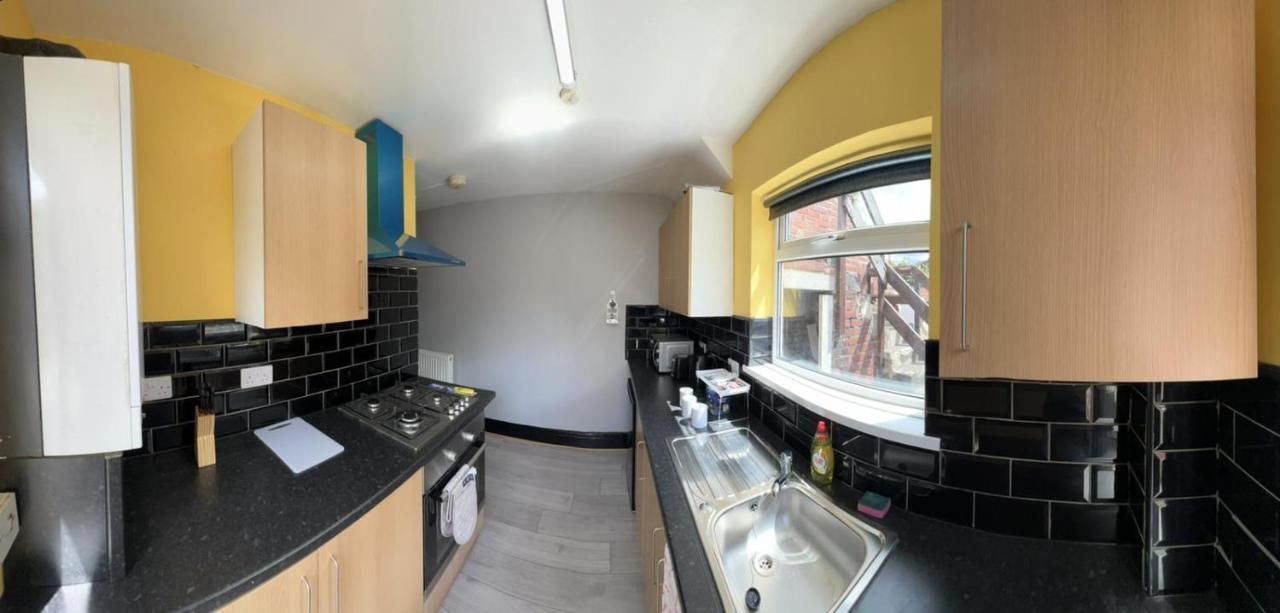 Nuns Moor Fully Equipped Kitchen Free Parking Netflix Apartment Newcastle upon Tyne