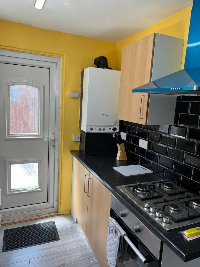 Nuns Moor Fully Equipped Kitchen Free Parking Netflix Apartment Newcastle upon Tyne