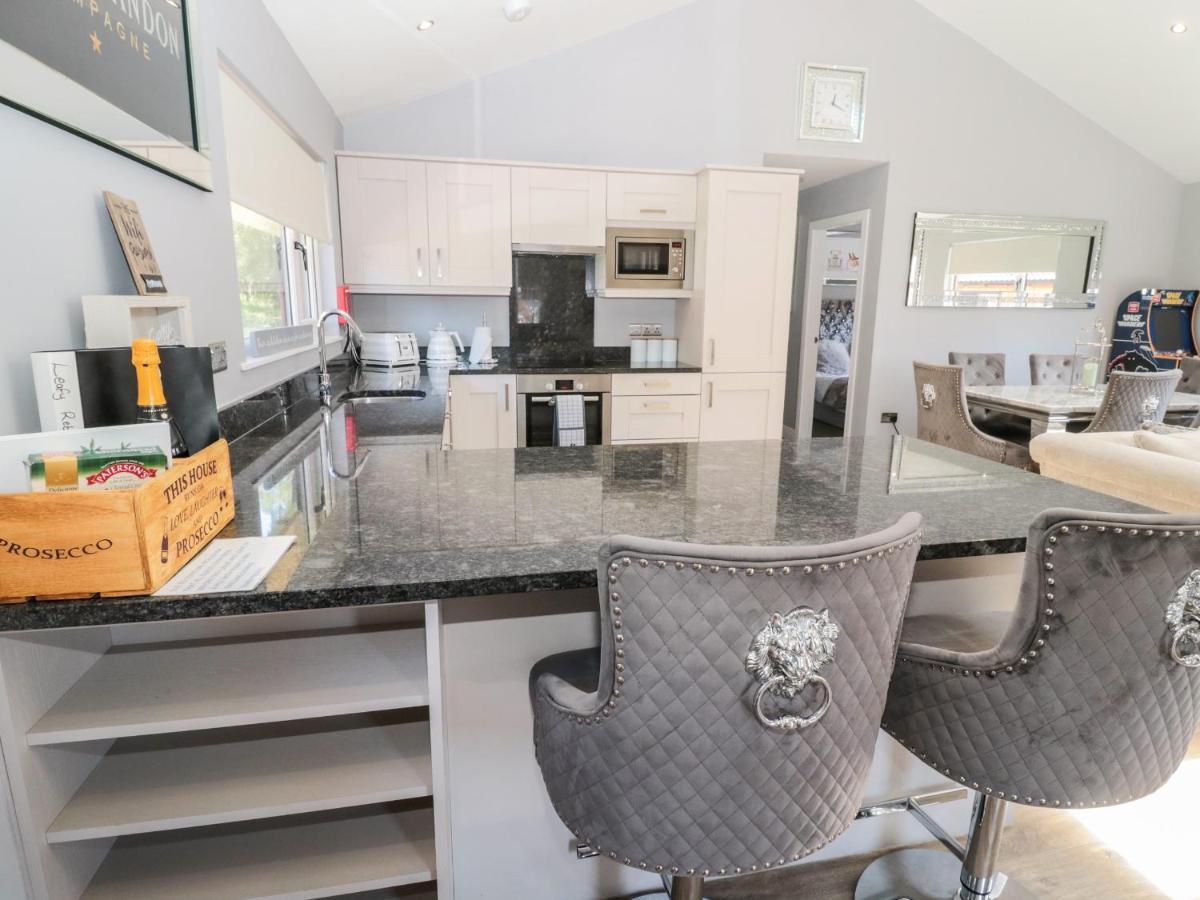 32 Holiday home