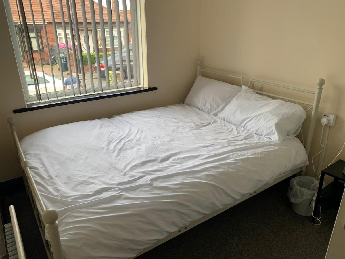 Ovington Grove 1 Free Parking Fully Equipped Kitchen 3 Bedrooms Netflix * Newcastle upon Tyne