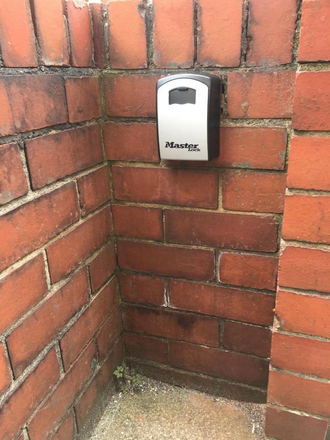 West Jesmond Upper Apartment *