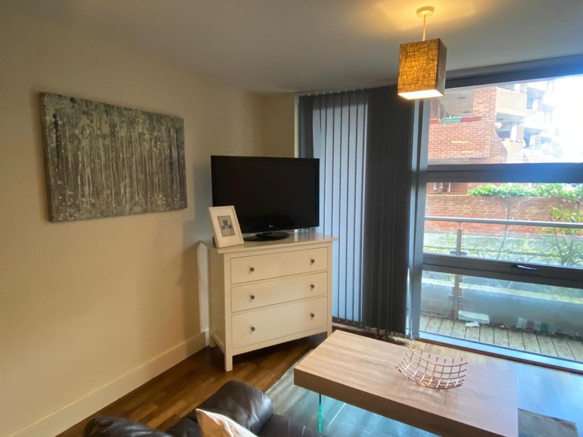 Alexander Quayside Apartment