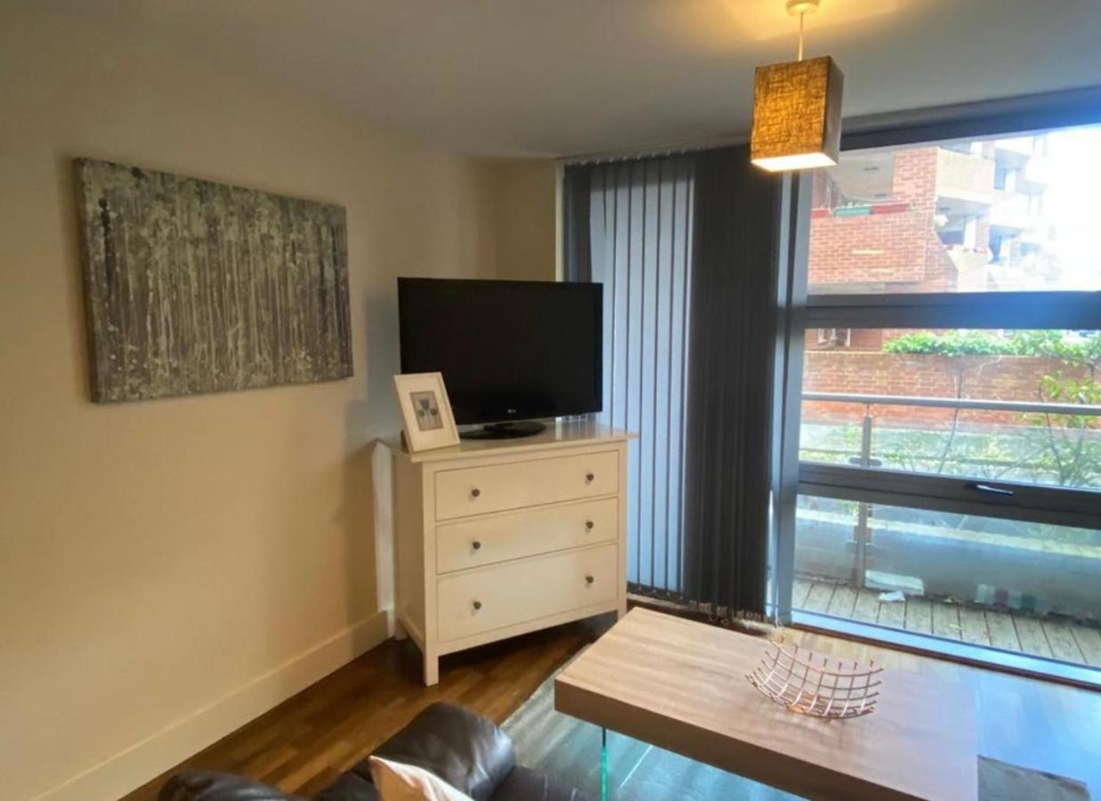 Apartment Alexander Riverside