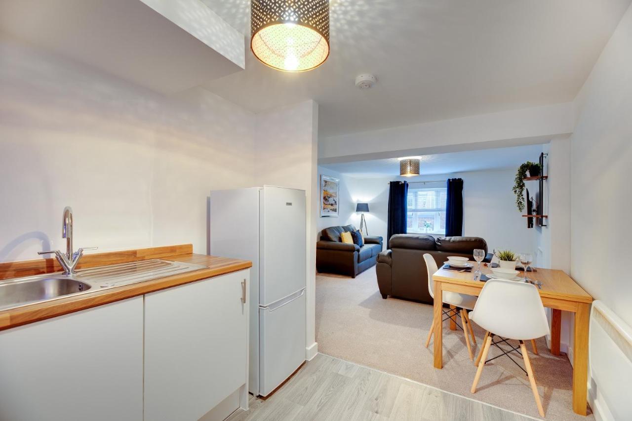 Charltons Bonds 2a By Week2week Apartment Newcastle upon Tyne