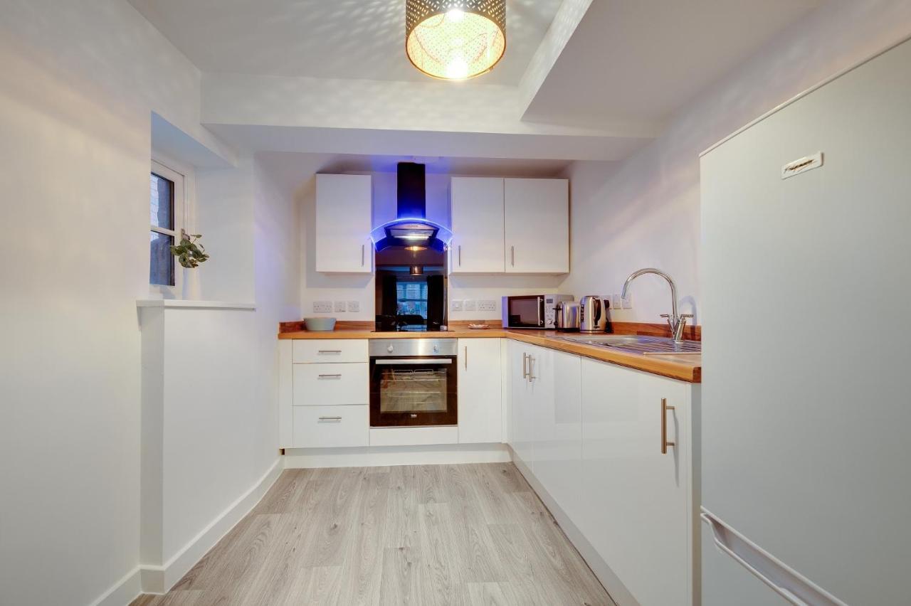 Charltons Bonds 2a By Week2week Apartment *