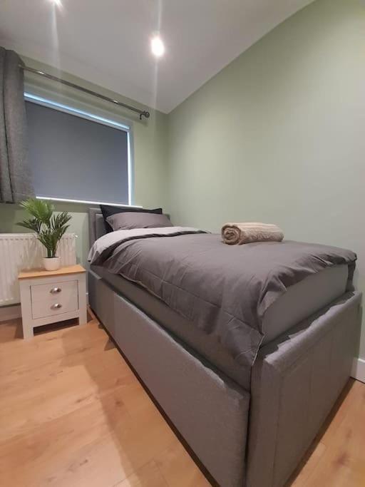 2 Bed Apartment, Near St Park, Free Parking Newcastle upon Tyne