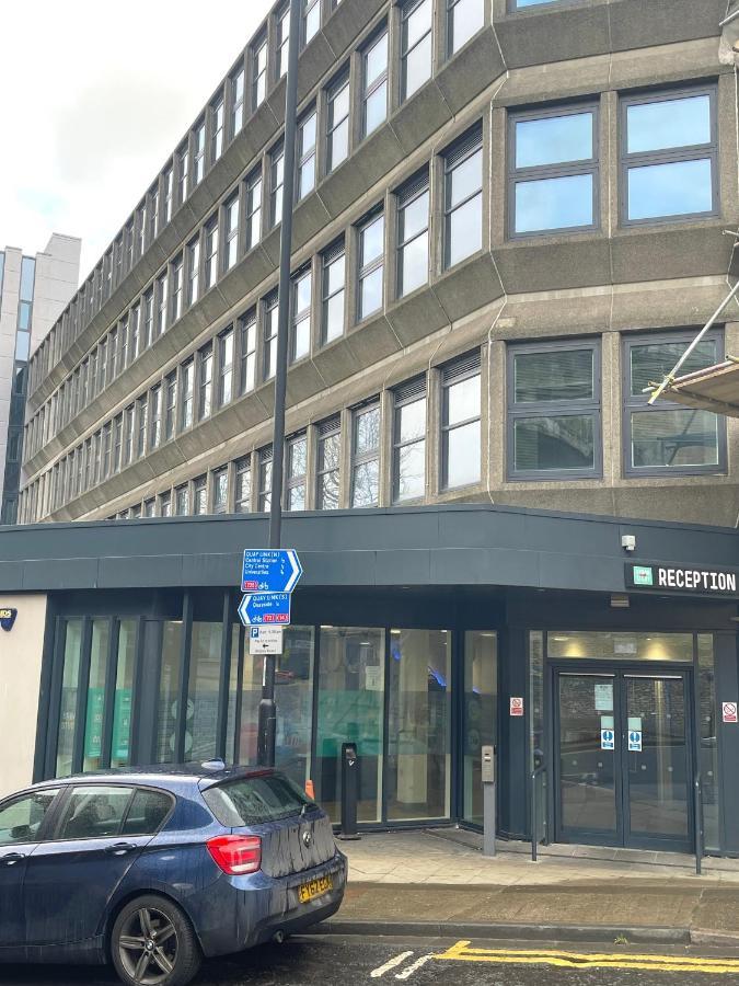 Apartment Hnfc - Modern With Gym, Parking & Cinema