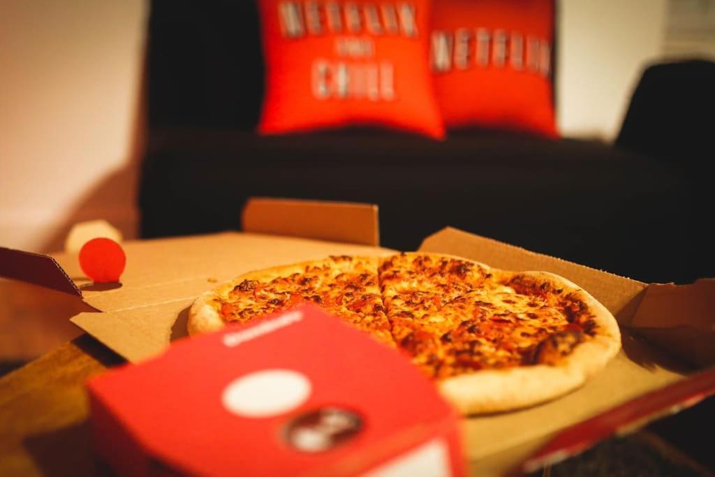 Games And Movies Lounge 7 Bed Centre Newcastle upon Tyne
