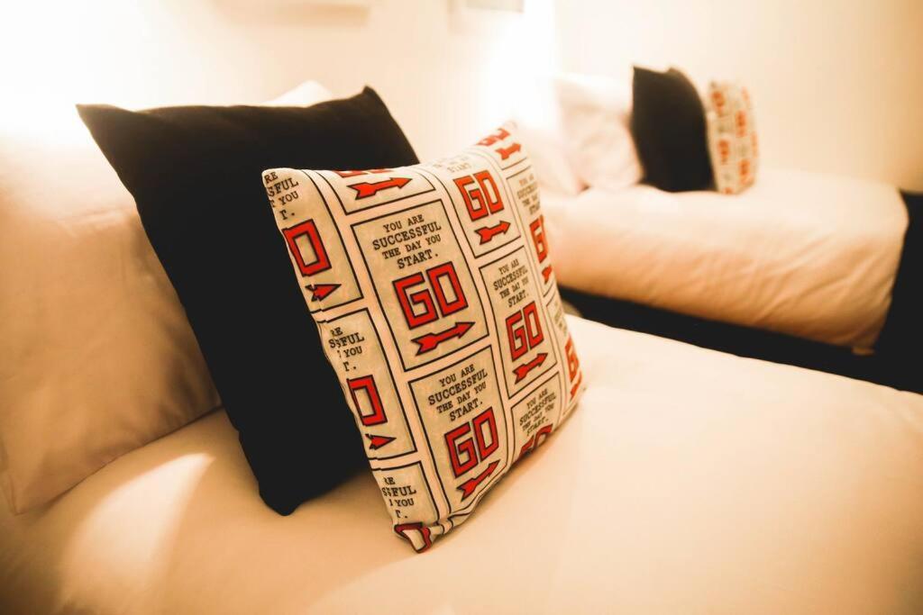 Apartment Games And Movies Lounge 7 Bed Centre *