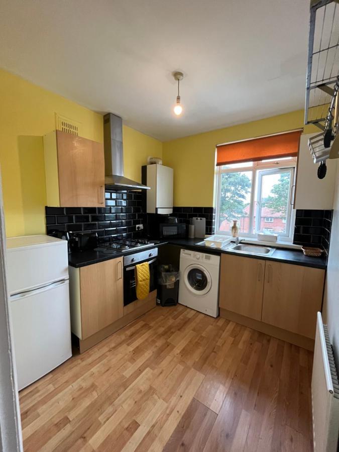 2 Bedroom Apartment, 5 Minutes From Centre Apartment Newcastle upon Tyne