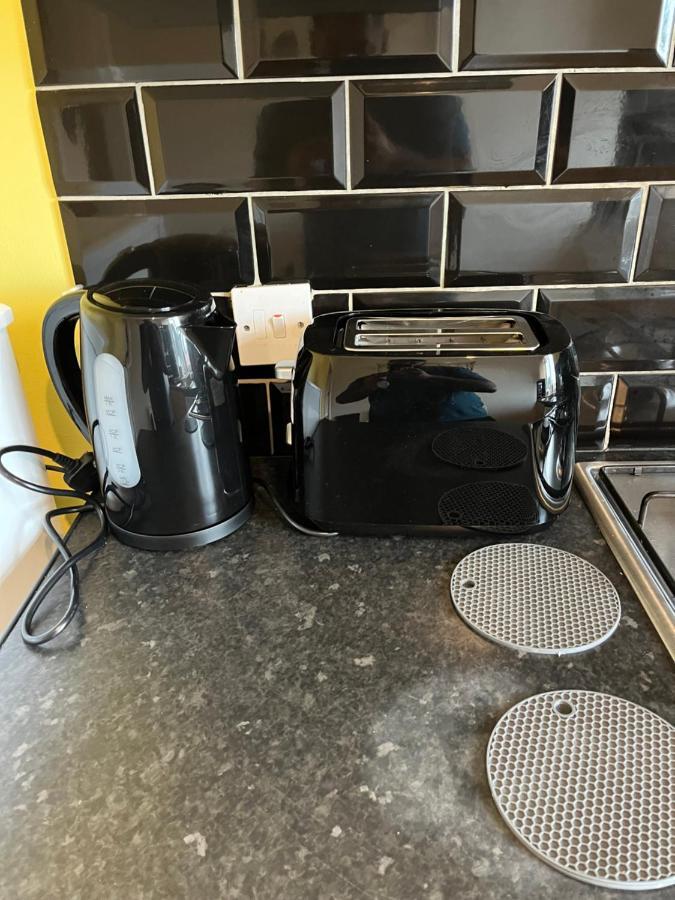 2 Bedroom Apartment, 5 Minutes From Centre