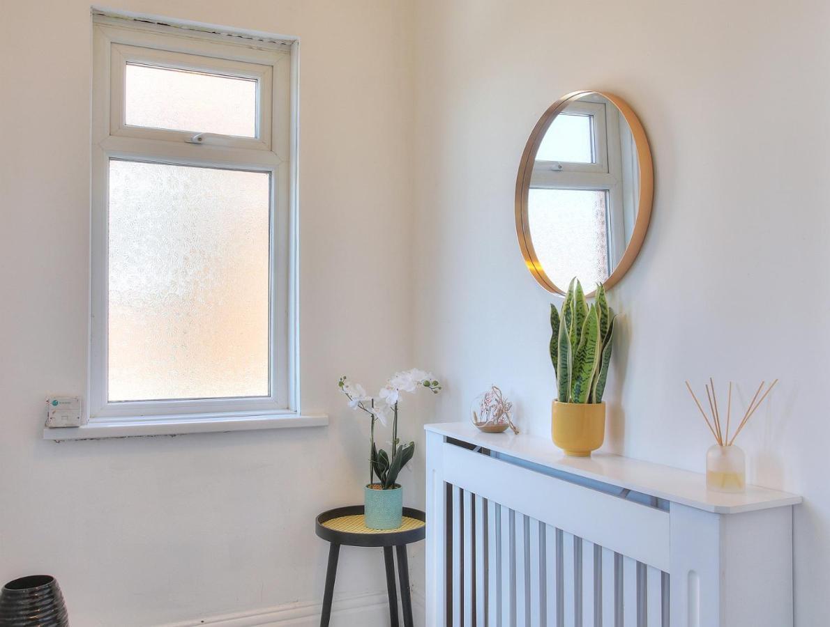 Apartment Hadrian's Place - Full House - Off Road Parking And Sky Sports Newcastle upon Tyne
