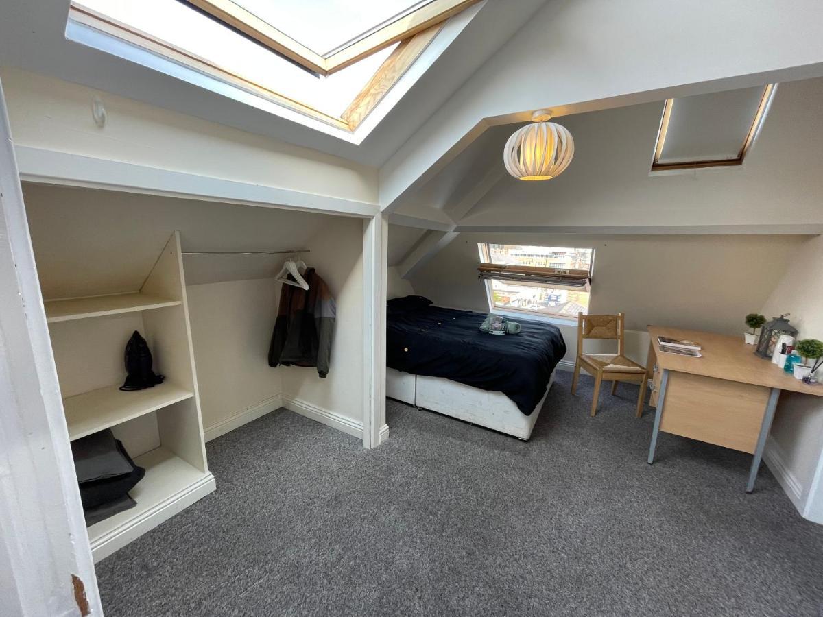 Cosy In City Centre Guest house *