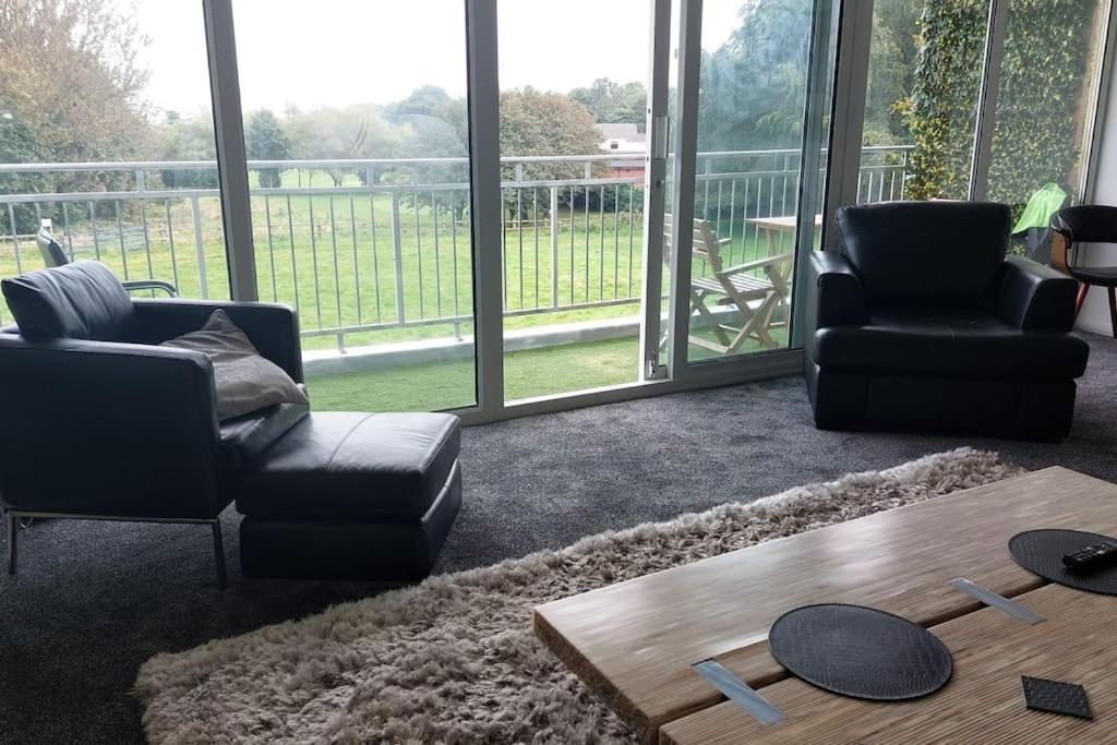 3 Bedroom Apartment With Golf Course View * Newcastle upon Tyne