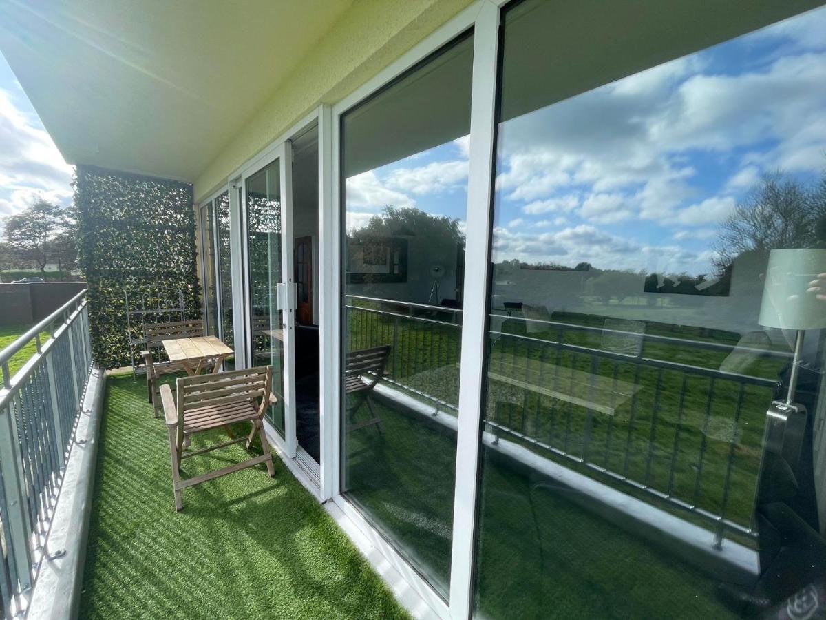 3 Bedroom Apartment With Golf Course View Apartment